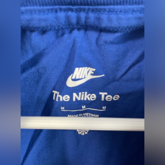 Nike kids Tshirt - Picture 2 of 3